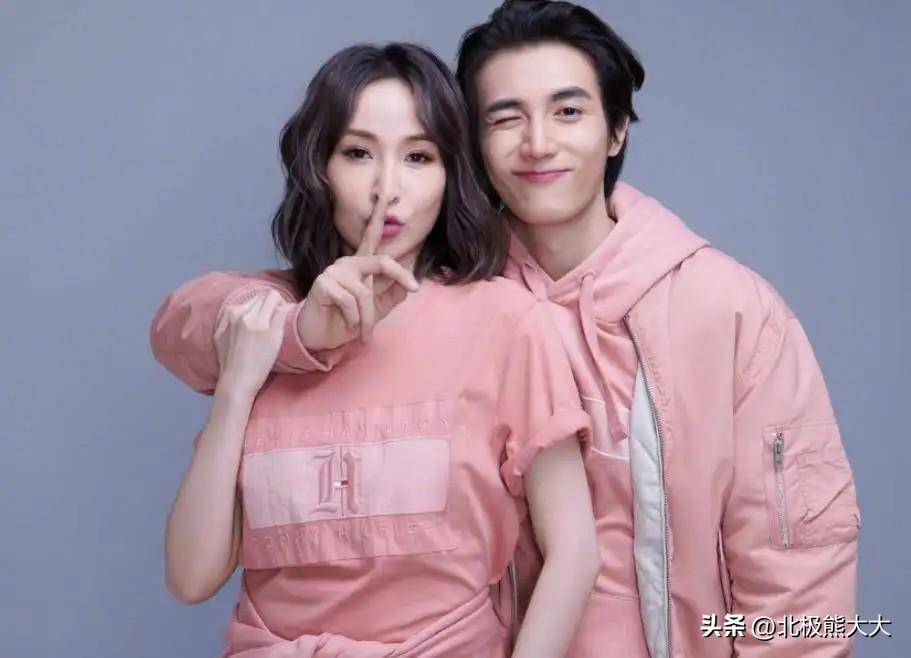 “10亿富婆”萧亚轩个人资料简介：见一个爱一个，男友越换越年轻