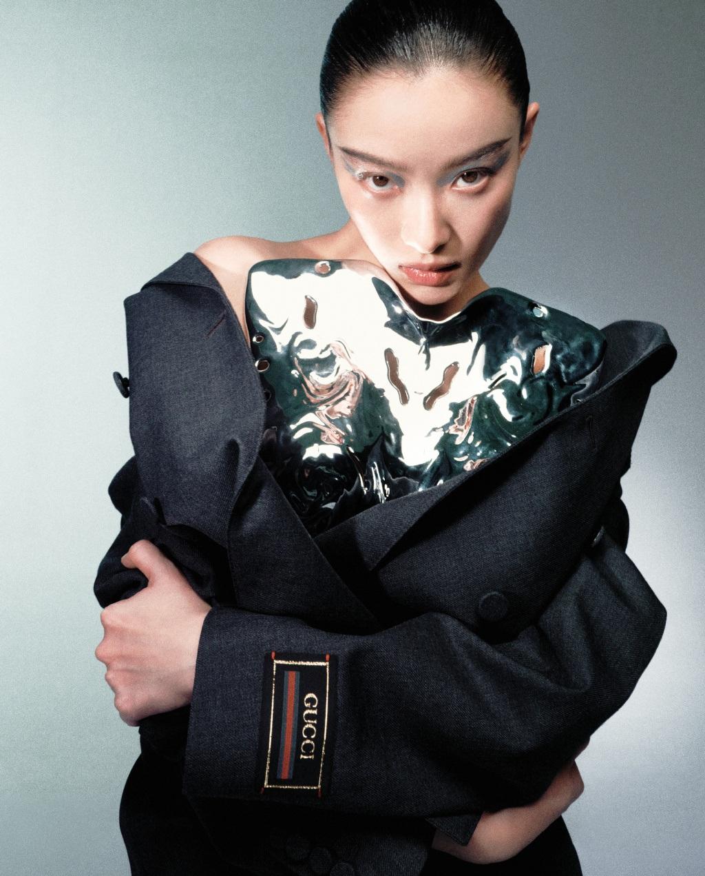 陆毅和鲍蕾以及袁弘和张歆艺合体拍情人节大片，都是最佳夫妻档