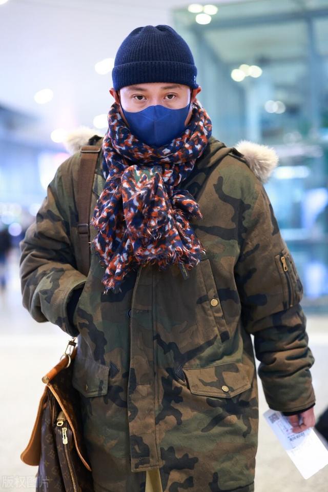 陆毅和鲍蕾以及袁弘和张歆艺合体拍情人节大片，都是最佳夫妻档