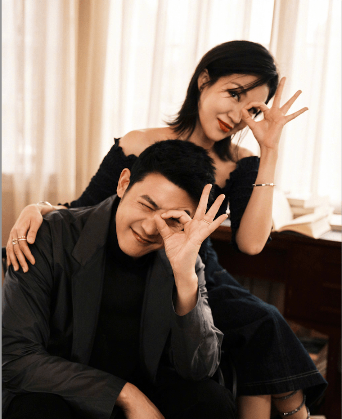 陆毅和鲍蕾以及袁弘和张歆艺合体拍情人节大片，都是最佳夫妻档