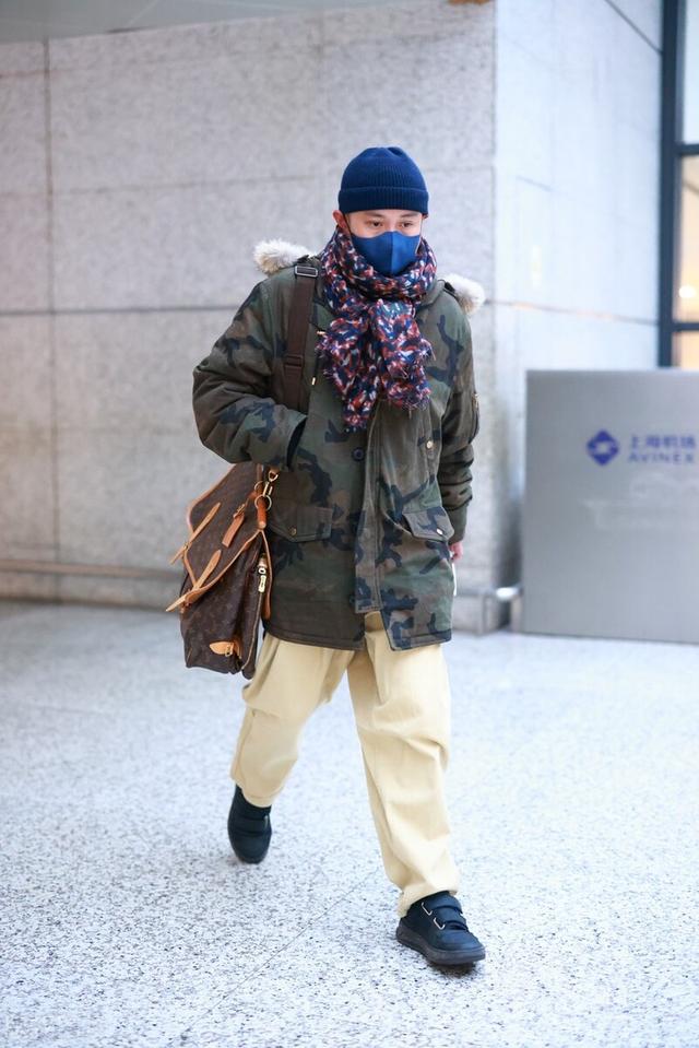 陆毅和鲍蕾以及袁弘和张歆艺合体拍情人节大片，都是最佳夫妻档