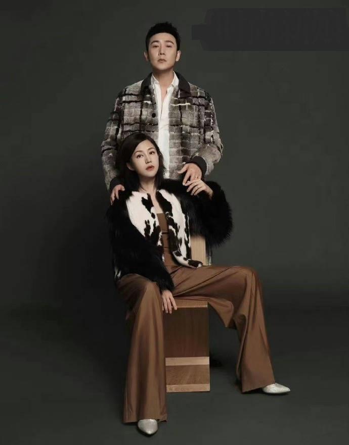 陆毅和鲍蕾以及袁弘和张歆艺合体拍情人节大片，都是最佳夫妻档