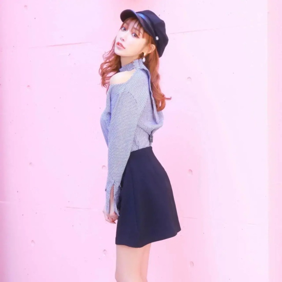 日本女星岬奈奈美美图合集，奶油治愈系女神！