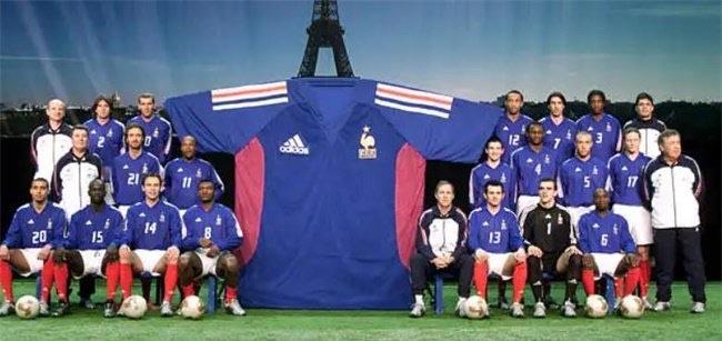 十大法国队足球明星（法国足球十大明星）  4