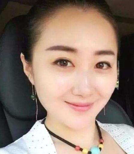 宋小宝二婚老婆曝光，与宋小宝不是一个档次？网友：难怪一直藏着