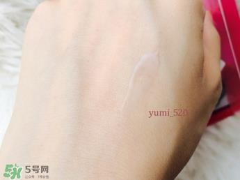 rimmel芮谜口红雨衣真假 rimmel口红雨衣真假鉴别