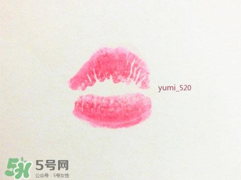 rimmel芮谜口红雨衣真假 rimmel口红雨衣真假鉴别