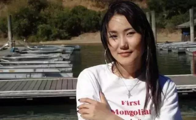 大量外蒙古美女涌进中国,她们都依靠什么生活?