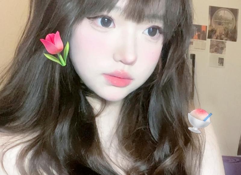 被小4岁的男生表白情书《关于女朋友说你嘴甜的情话》