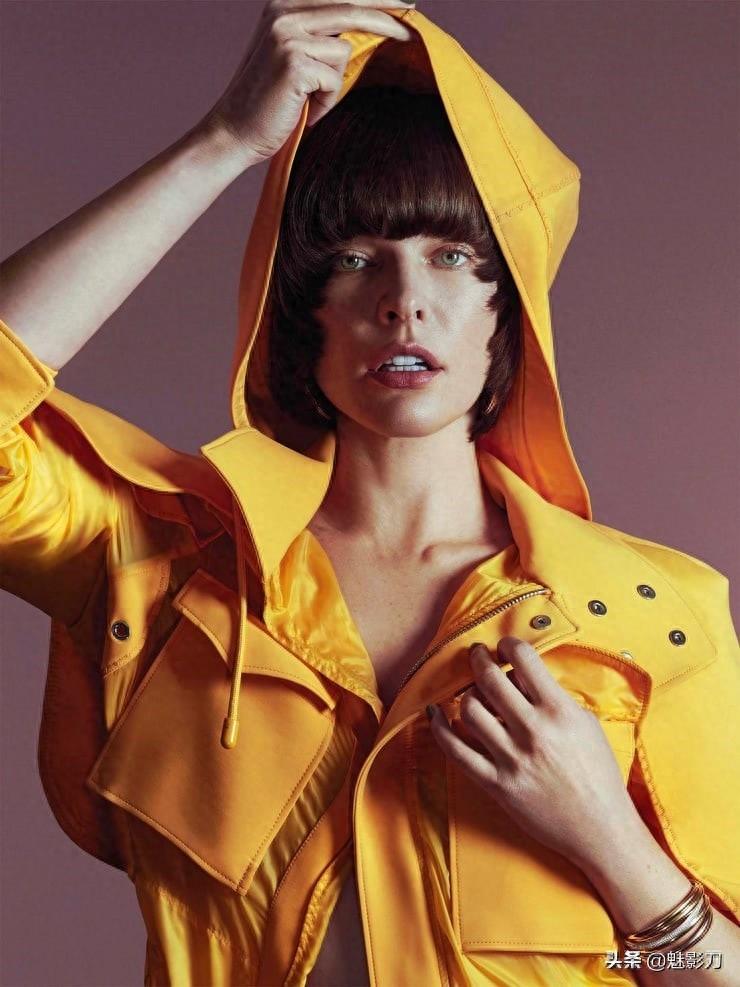 米拉·乔沃维奇|全球时尚火辣女影星|第10篇