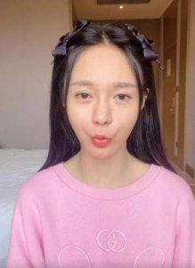 ​沈梦辰素颜仅有4人见过，上节目全程浓妆艳抹，何炅：女生太可怕