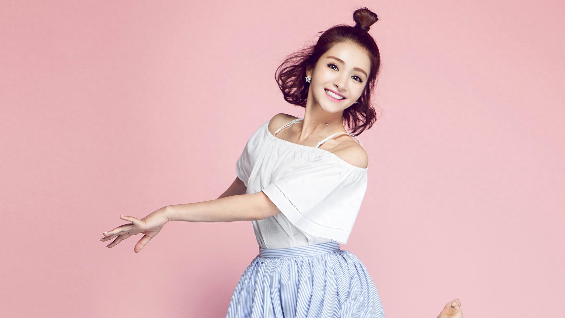 演员新秀麦迪娜,出道6年,出演过7部影视剧,您看过几部?