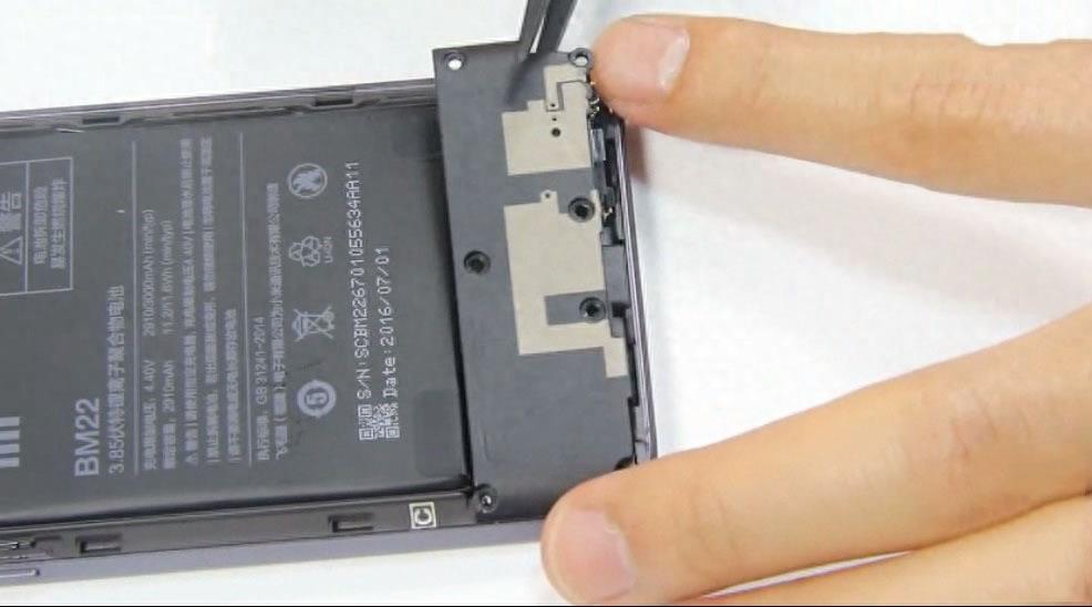 小米5拆机:想了解“黑科技”还得拆开来看