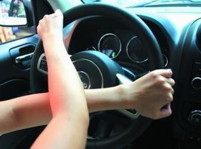 ​学车方向盘的正确打法 学车方向盘怎么打