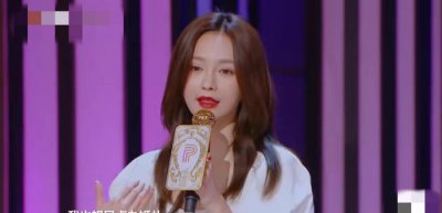 ​沈梦辰回应婚礼再三延期，含泪称憧憬婚姻生活，但催不动杜海涛