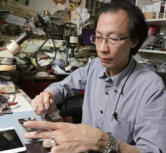 ​手机电量剩多少充电合适呢？维修师傅：“这个数”刚好