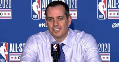 ​考辛斯何时复出？湖人主帅沃格尔说的含糊，湖人队医说的更直接