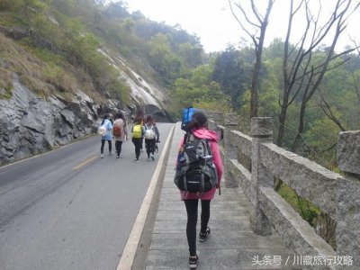 ​为什么说：川藏线上货车司机的床是穷游女休息的地方？