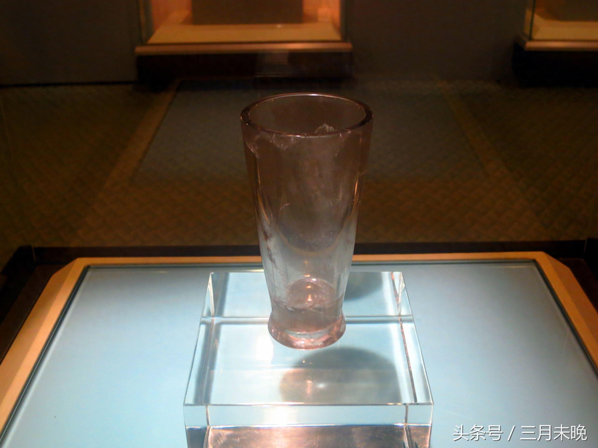 实拍战国水晶杯：惊动专家组，禁止出国展览，可网友普遍不买账？