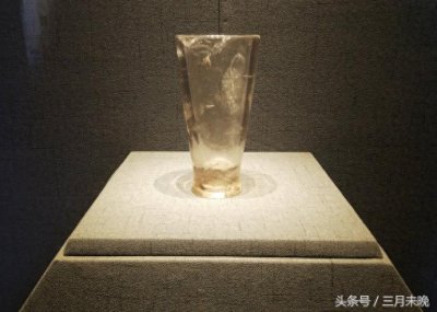 ​实拍战国水晶杯：惊动专家组，禁止出国展览，可网友普遍不买账？
