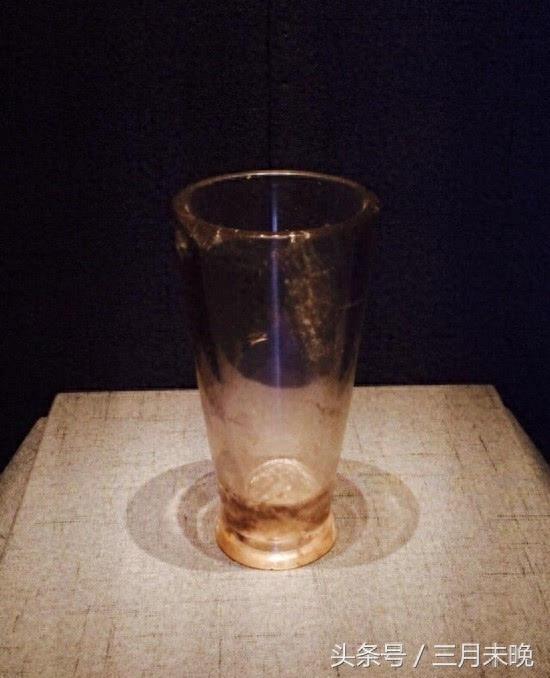 实拍战国水晶杯：惊动专家组，禁止出国展览，可网友普遍不买账？