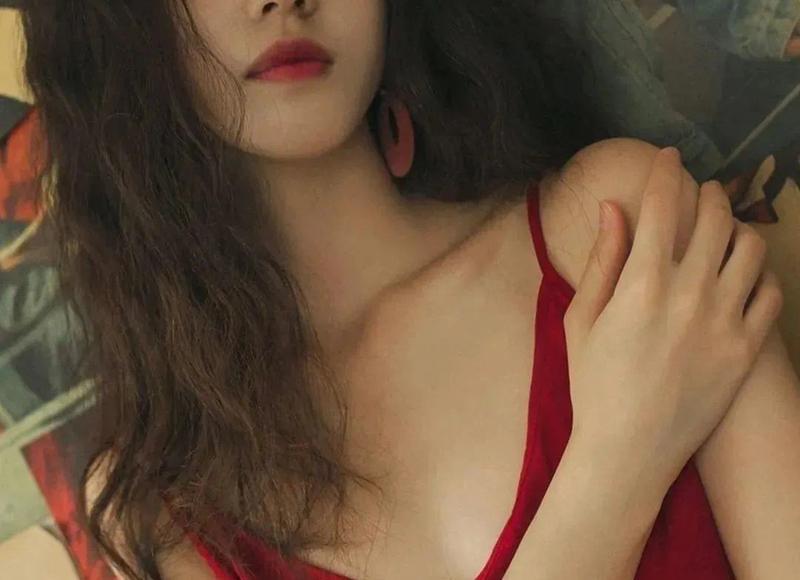 你以为女生在吊胃口？其实是你太舔狗