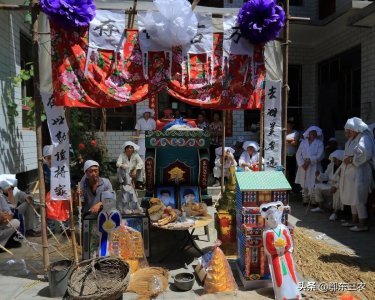 ​农村习俗：离世的老人为什么需要儿女守夜？