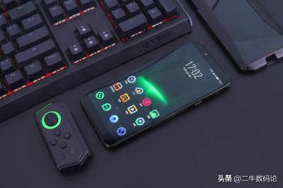 ​黑鲨游戏手机Helo上手一年，实际体验究竟如何，网友：一言难尽