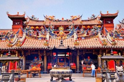 ​原来进庙烧香也有讲究！这三种人不能随便冲进去！