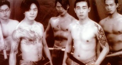 ​古惑仔反派：丁瑶阴险，雷复轰战斗力最弱，靓坤在他面前就是小弟