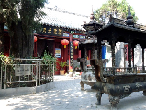 枣庄中陈赫村的泰山奶奶庙，不大名气却不小，你去过吗