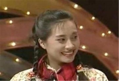 ​48岁“春晚绿叶专业户”黑妹，曾演过杨紫母亲，今二婚过得很幸福