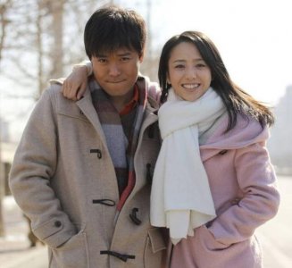 ​陈思诚官宣离婚并不意外，佟丽娅爸爸早已透露，只是网友无法接受