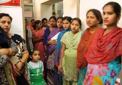 ​印度人口结构首次女多于男 原因是女性寿命长