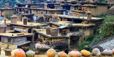 ​土掌房文化，是彝族光辉灿烂的文化之中最为典型的代表之一