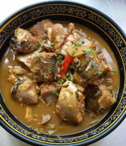 ​肉质鲜嫩，美味可口的红烧梭鱼