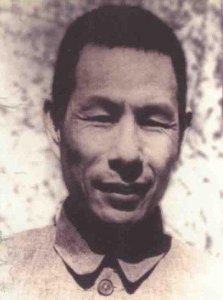 ​我国两个时代的后勤部长，七个子女三个少将，还有一个国家副主席