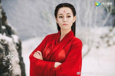 ​200215 热巴《三生三世枕上书》剧照出炉 红衣凤九美艳十足