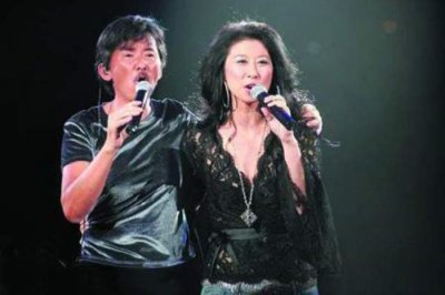 ​叶倩文林子祥（叶倩文庆林子祥73岁生日）