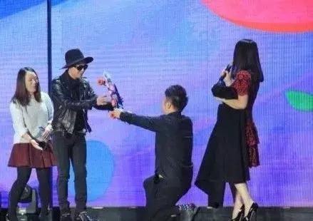 陈浩民做错了什么事（从TVB小生到烂剧之王）(8)