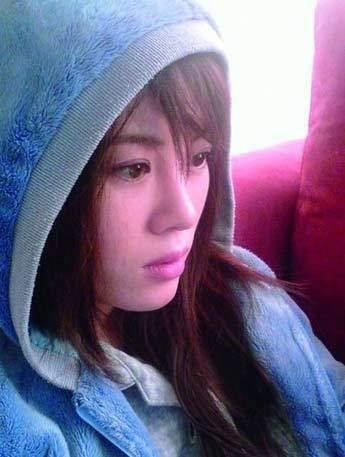 段奕宏妻子晒恩爱