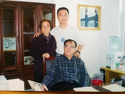 ​悲情谢晋：唯一的女儿也去世了，一家6口在天堂里团聚