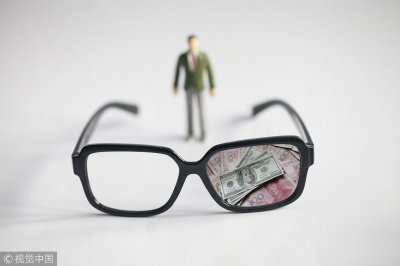 ​300亿佳龙集团怎么了？频现诉讼、连退股权 曾欲入主中弘股份