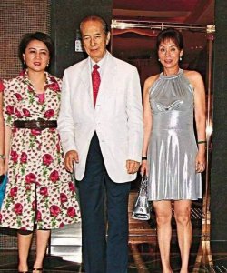 ​何鸿燊一生4个妻子，共有17个子女，不是他花心，而是家族传承