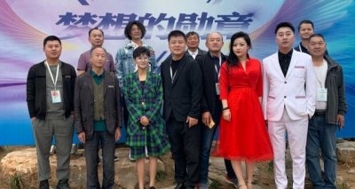 ​段林希现状怎么样了(快女冠军段林希近照)