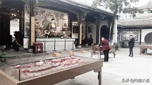 闹市里寻得静处,震旦第一丛林成都大慈寺