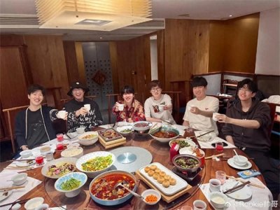 ​“Ning混入IG五人聚会”火了，全员认可全神班称呼，首发德杯正赛