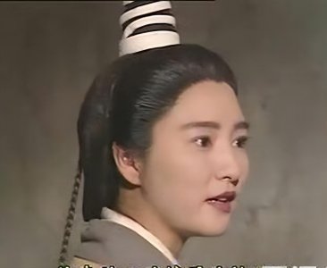 ​雪梨：14岁出道，初恋是张国荣，18岁为徐少强连生2子无名无分