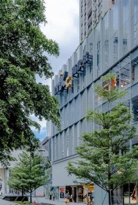 ​深圳万象城智慧化升级：用科技重新定义高端商场体验！