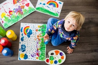 ​1~3岁教宝宝认颜色的方法有哪些